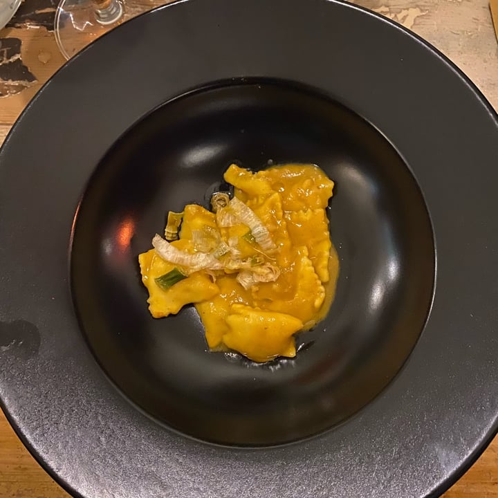 photo of L'Orto già Salsamentario - Vegan & raw food I Ravioli shared by @liciaines on  11 Dec 2022 - review