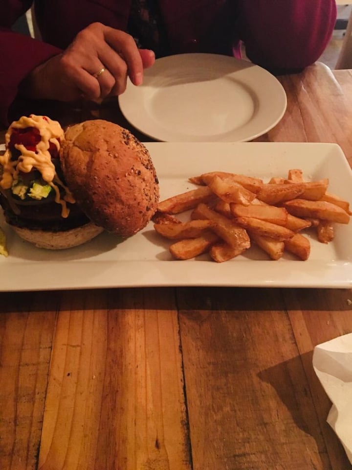 photo of Conscious 108 Almost perfect veggie burger shared by @roxytome on  30 Jul 2019 - review