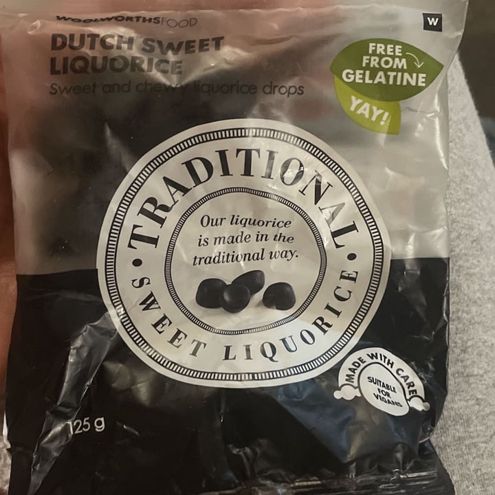 review photo of Woolworths Food Dutch Sweet Liquorice shared by @sparkleshinejen on 28 Jul 2022 - review