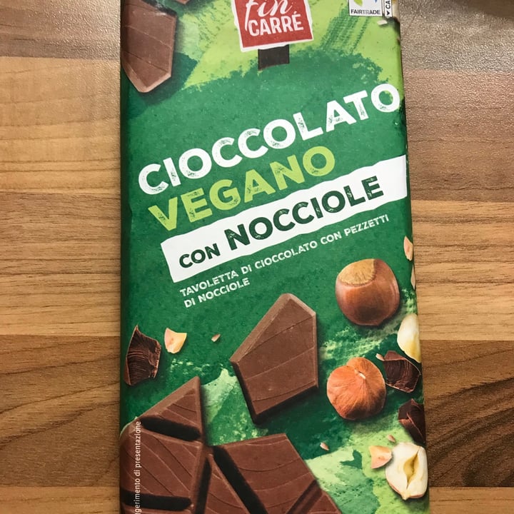 photo of Vemondo  Cioccolato Vegano Nocciole shared by @silvia81 on  16 Dec 2021 - review