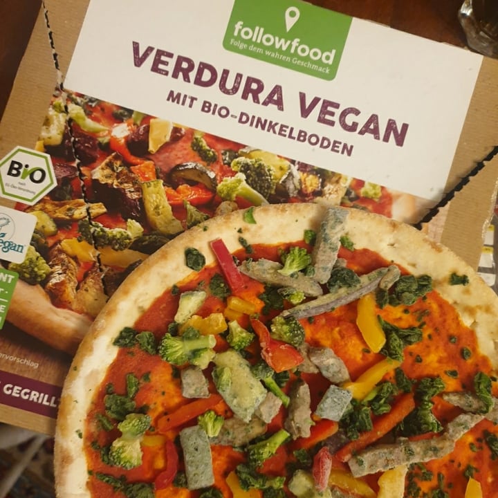 photo of Followfood Verdura Vegan Pizza shared by @taroony on  01 Dec 2021 - review