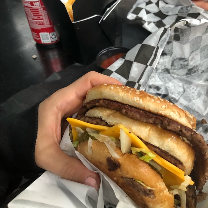 photo of SMASHED The Vegan Big Shmacc shared by @nenermind on  27 Jun 2022 - review