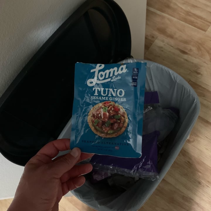 photo of Loma Linda Sesame Ginger Fishless Tuna shared by @oshmorethstorm on  27 Mar 2022 - review