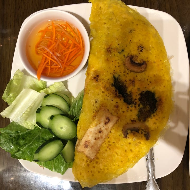 photo of Simple Joy Vegetarian Cuisine Sizzling pancake shared by @bandita on  23 Jan 2020 - review