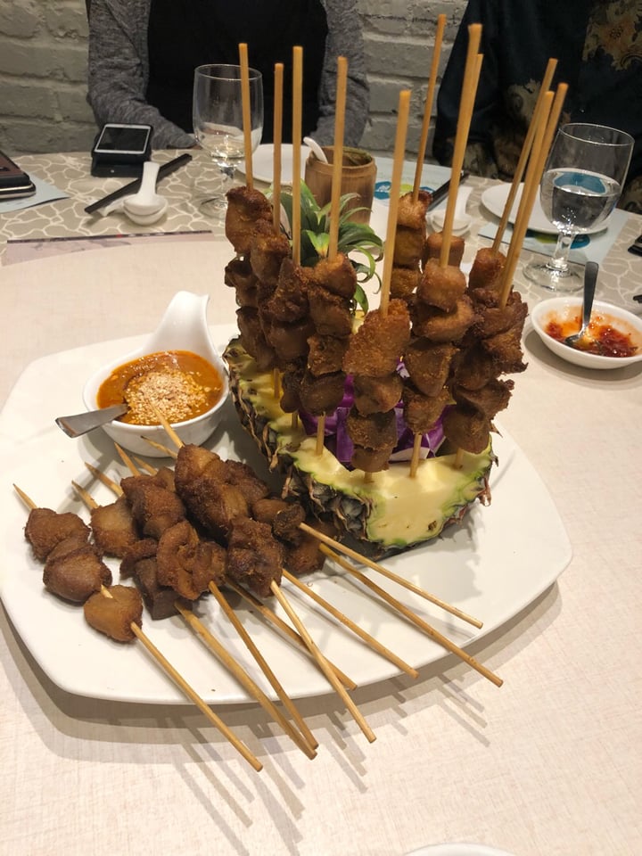 photo of LingZhi Vegetarian - Liat Towers Vegetarian Satay served in Fresh Pineapple shared by @jo092583 on  29 Jul 2019 - review