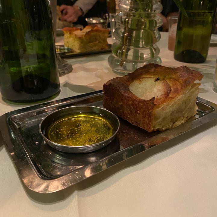 photo of Amador Focaccia con pera shared by @inespressable on  30 Jul 2022 - review