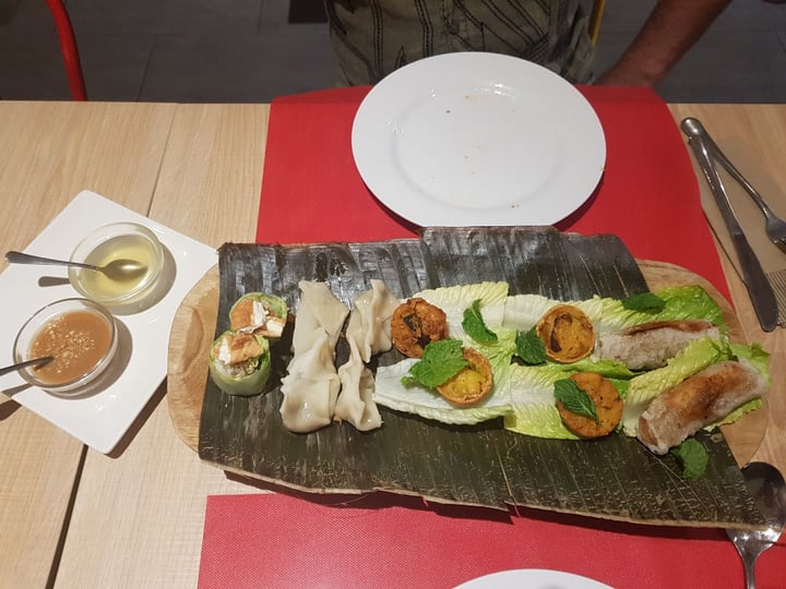 review photo of Kiu Nam Degustacion vietnamita vegana shared by @annylisbona on 02 Jul 2019 - review