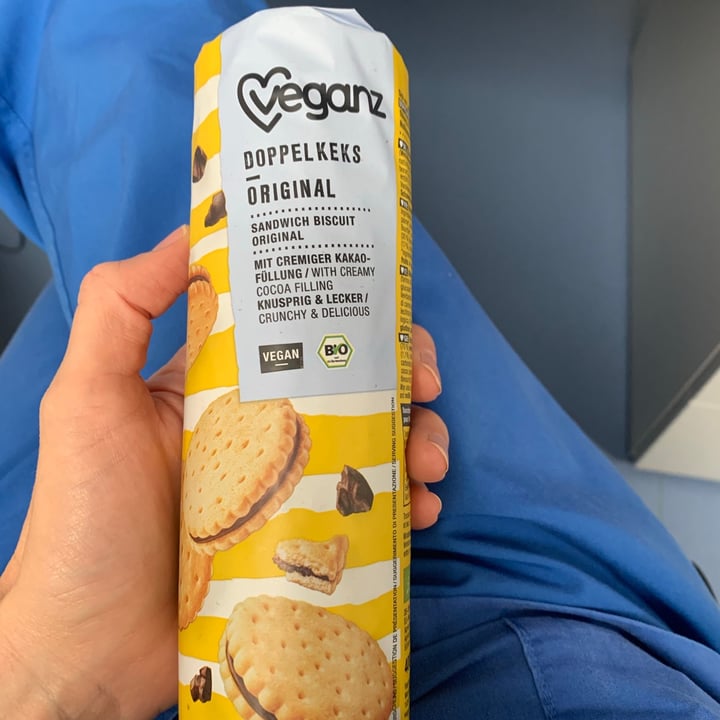 photo of Veganz Doppelkeks Kakao Sandwich Biscuit shared by @holly808 on  13 Oct 2020 - review