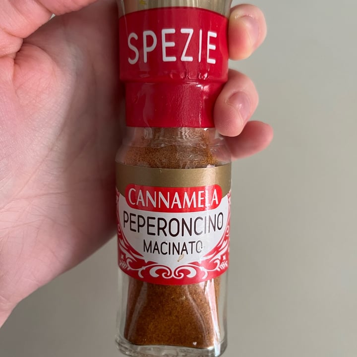 review photo of Cannamela Peperoncino Frantumato shared by @zoeveg on 10 Mar 2022 - review