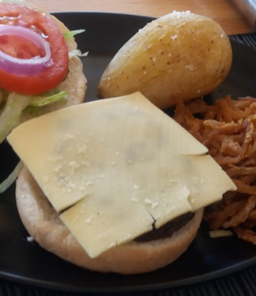 review photo of Reno Spur Steak Ranch Vegetarian burger with cheese and baked potato shared by @humblebee on 25 Oct 2019 - review