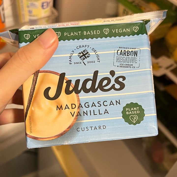 photo of Jude’s Judes Plant Based Madagascan Vanilla Custard shared by @alanago on  16 Oct 2022 - review