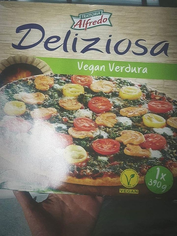 photo of Trattoria Alfredo Pizza Vegana Deliziosa shared by @paulamiau on  13 Apr 2020 - review
