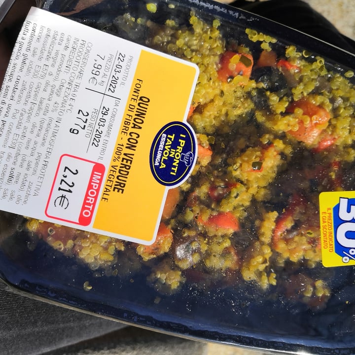 review photo of I Pronti In Tavola Esselunga Quinoa Con Verdure shared by @denisheela on 25 Mar 2022 - review