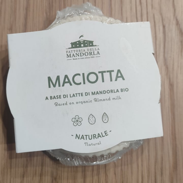 photo of La fattoria della mandorla Maciotta shared by @agnetrem on  03 Jun 2022 - review