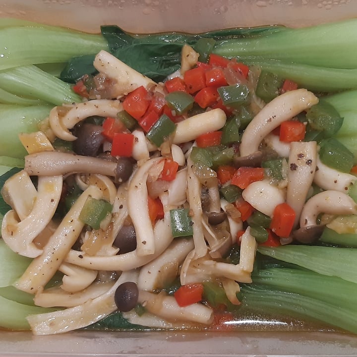photo of Sen Vegan House Pak choi shared by @floriance on  18 May 2021 - review
