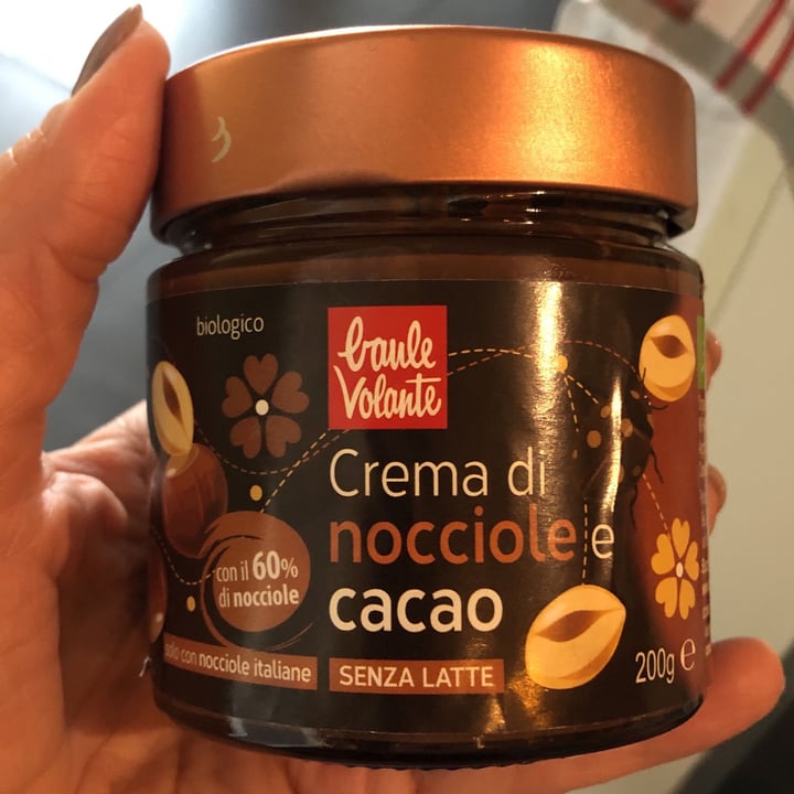 photo of Baule volante Crema di nocciole e cacao shared by @moniqueblondie on  15 Apr 2022 - review