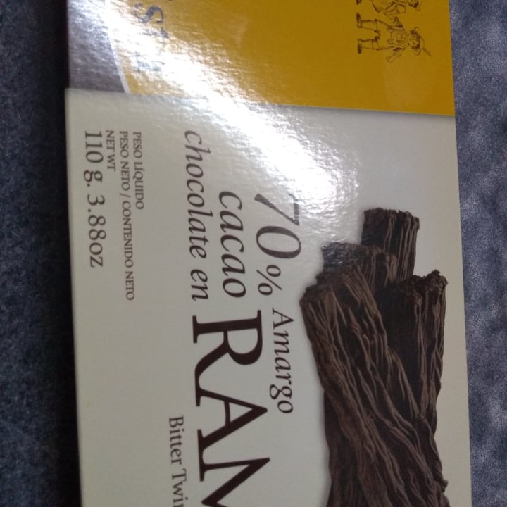 photo of Del Turista Chocolate en rama amargo 70% shared by @fangirlost28 on  12 Apr 2021 - review