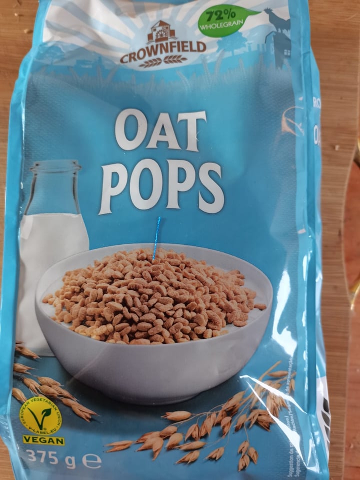 photo of Crownfield Oat pops shared by @juniperusvegan on  26 Feb 2022 - review