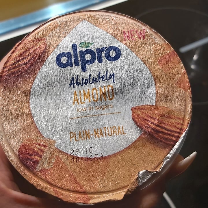 photo of Alpro Absolutely almond shared by @spiruline on  04 Oct 2021 - review