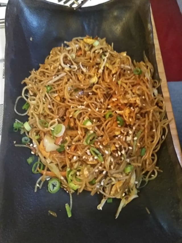 Foto do prato “Fideos Fritos”