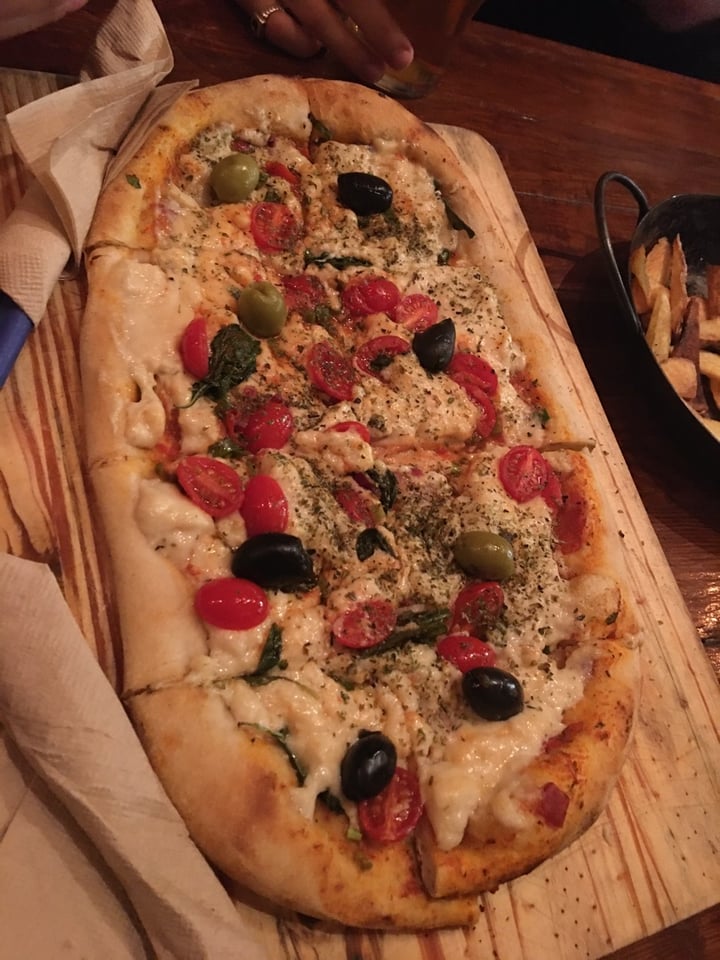 photo of Skal Pizza Vegana shared by @marynasalas on  01 Mar 2020 - review