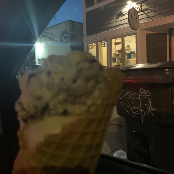 photo of Crepe and Spoon Ice Cream shared by @klindvall on  24 Dec 2020 - review