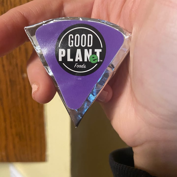 photo of Good Planet Foods Pepper jack plant-based cheese wedges shared by @miaomiao9991 on  03 Feb 2022 - review