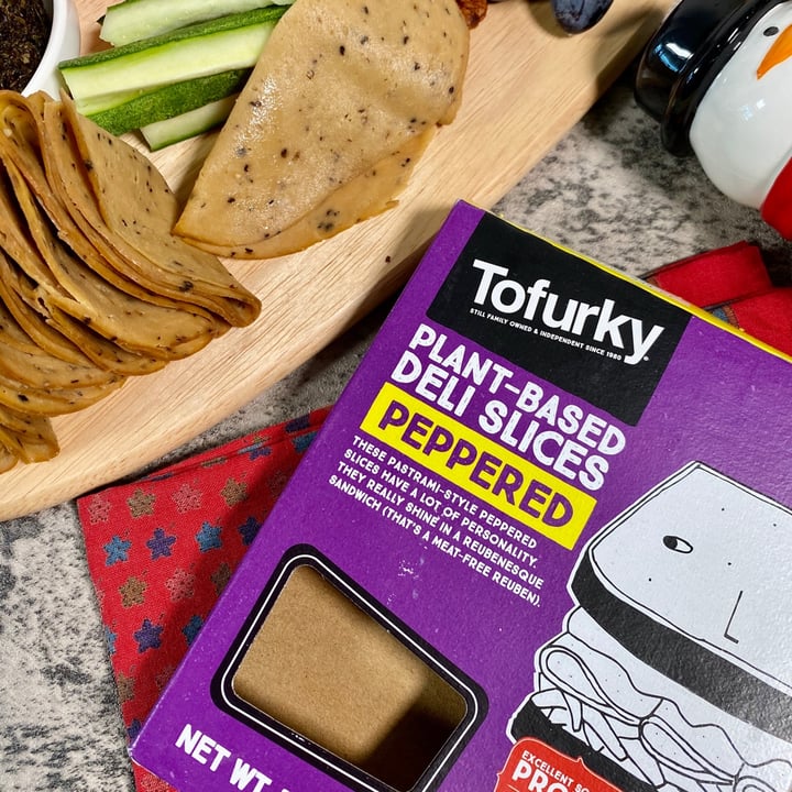 Tofurky Plant Based Deli Slices Peppered Review Abillion tofurky-plant-based-deli-slices-peppered-review-abillion