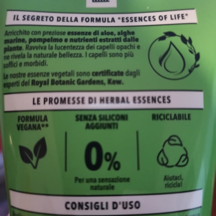 review photo of Herbal Essences Balsamo pompelmo shared by @soniapiccola on 18 Apr 2022 - review