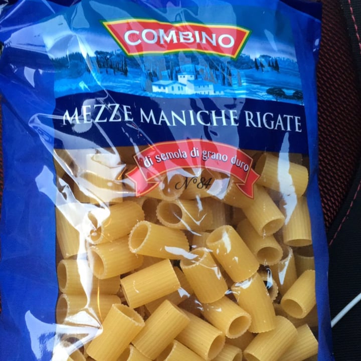 photo of Combino Mezze maniche rigate shared by @lasabri88 on  04 Dec 2021 - review