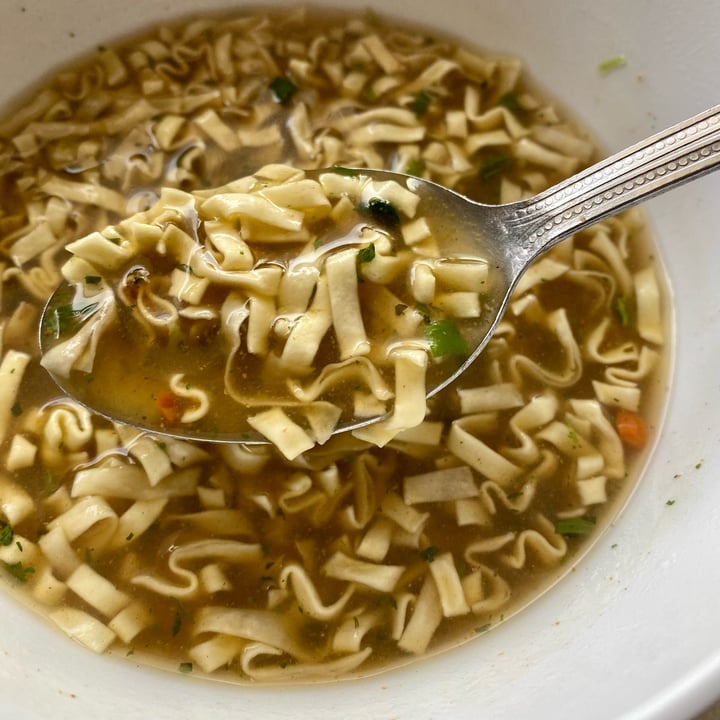 photo of Naked Noodle Vietnamese Vegetable Pho Soup shared by @curvycarbivore on  16 Jan 2022 - review