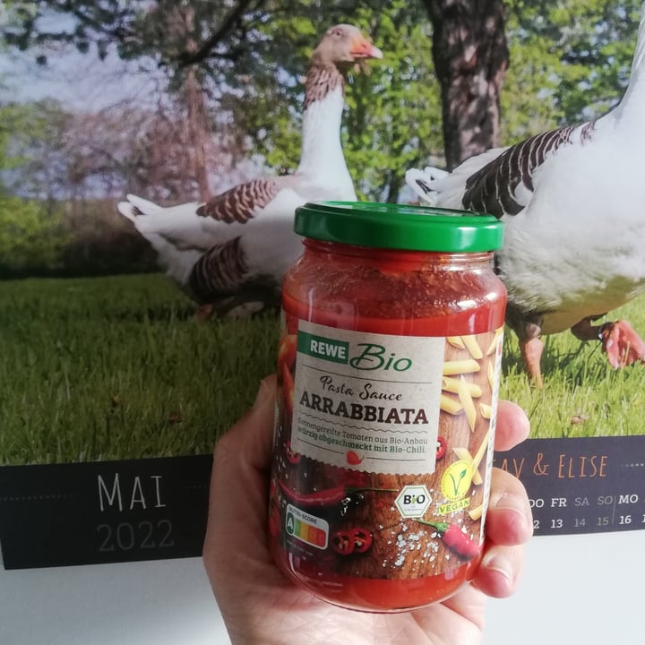 photo of Rewe Bio Pasta Sauce Arrabbiata shared by @markus09 on  29 May 2022 - review