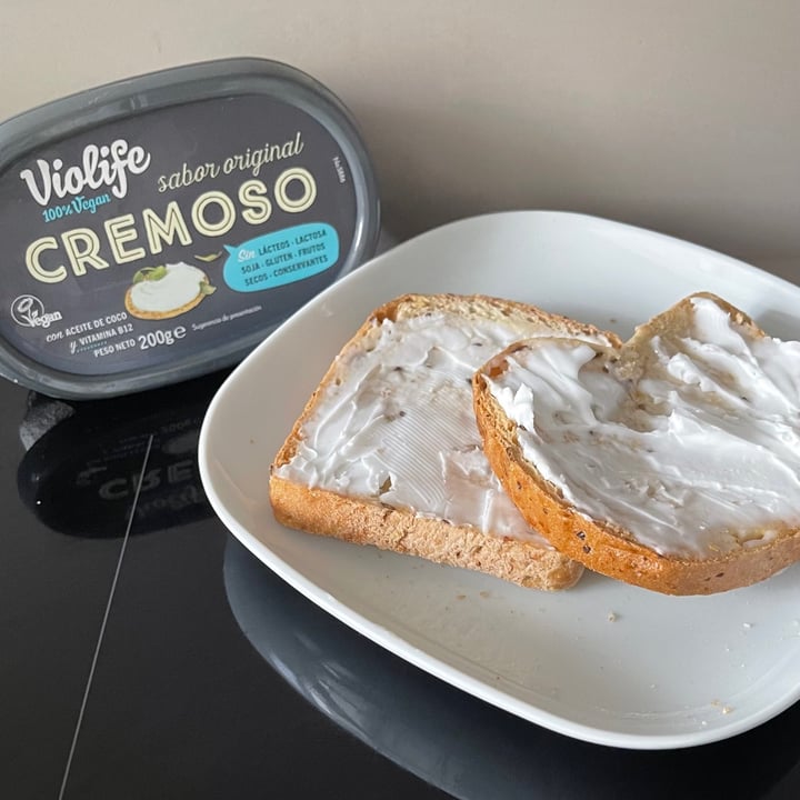 photo of Violife Queso de untar shared by @pattyblanco on  16 Sep 2021 - review