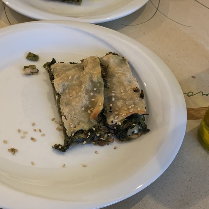 photo of To Stachi Spinach pie vegan shared by @giobarale on  16 Apr 2022 - review