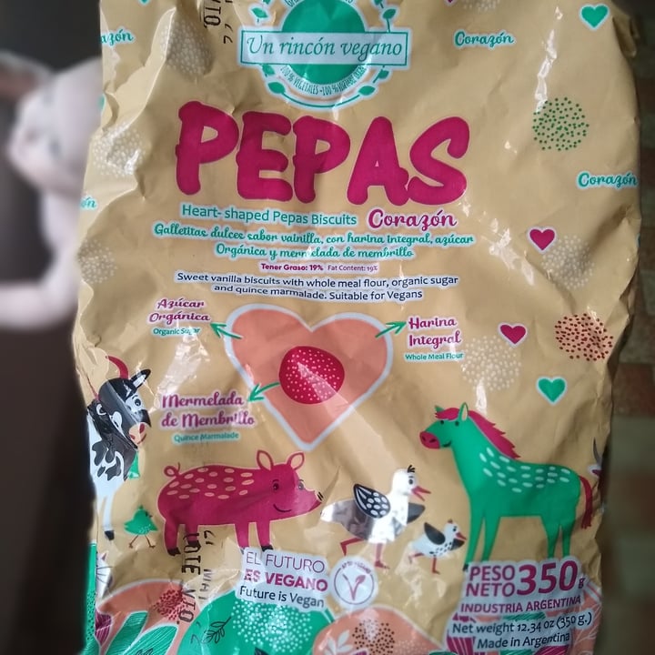 photo of Un Rincón Vegano Pepas de Corazon Galletitas Dulces con Sabor a Vainilla con Harina Integral, Azucar Organica y Mermelada de Membrillo shared by @mariamaske on  21 Jan 2022 - review