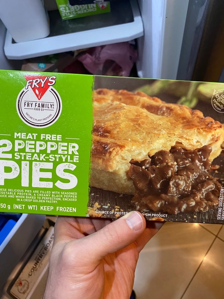 review photo of Fry's Family Food 2 Pepper Steak-Style Pies shared by @primax on 29 Apr 2020 - review