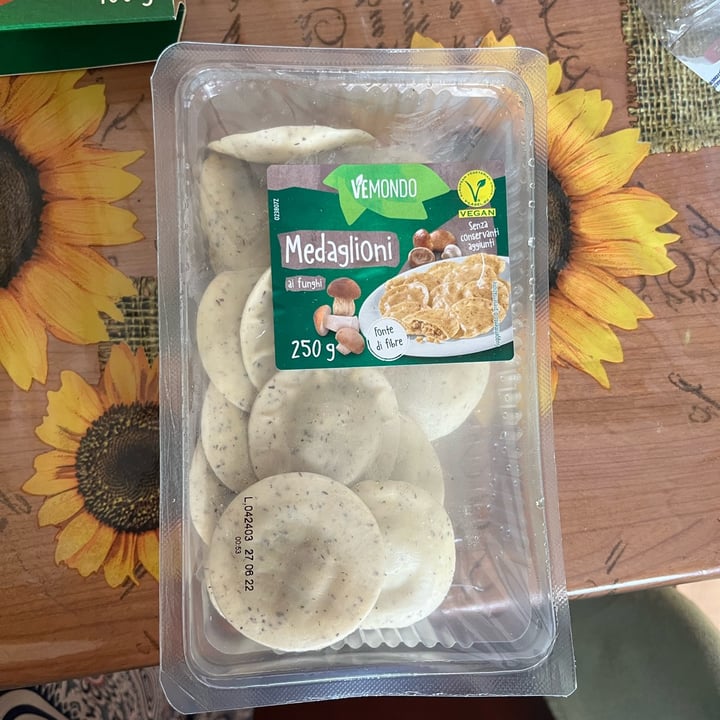 review photo of Vemondo Medaglioni ai Funghi shared by @parruccone on 02 Jul 2022 - review