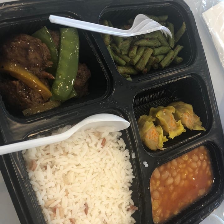 photo of LPH Catering Vegan Bento 13 shared by @greenbovine on  14 May 2021 - review
