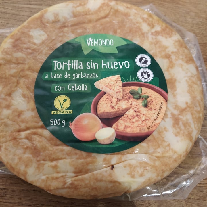 photo of Vemondo Tortilla sin huevo a base de garbanzos y cebolla shared by @marinasnchez on  08 Jul 2021 - review