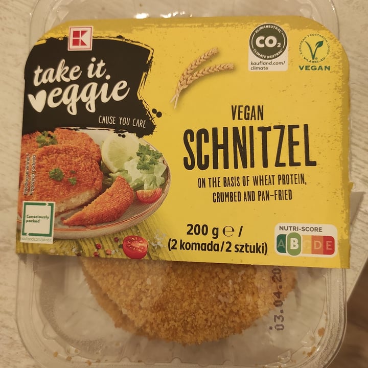 review photo of Kaufland Take it Veggie Vegane Schnitzel shared by @anna0806 on 31 Mar 2022 - review