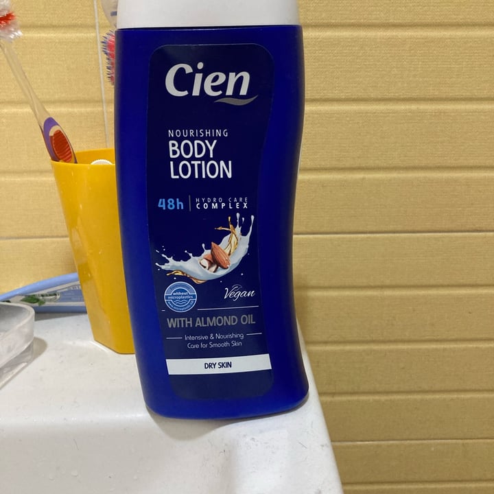 review photo of Cien Nourishing Body lotion shared by @livio on 16 Oct 2022 - review