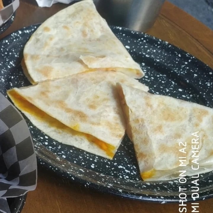 review photo of Mönt take away Quesadilla de jamón y queso shared by @soolchi23 on 16 Feb 2022 - review