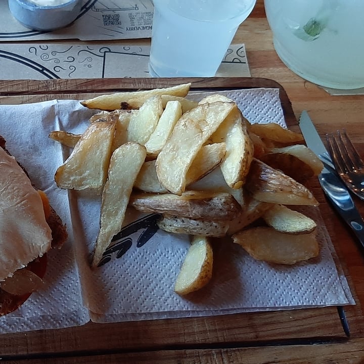 photo of Cheverry Tandil Sándwich vegano shared by @gastonfauret on  02 Aug 2021 - review