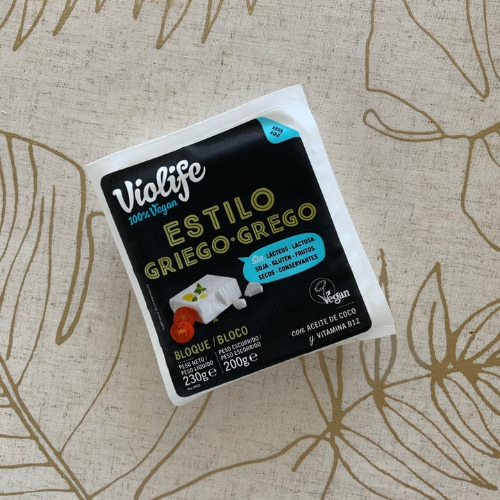 photo of Violife Queso bloque estilo griego shared by @vegamania on  02 Mar 2022 - review