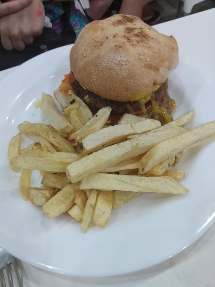 review photo of Loving Hut Microcentro Onion lover shared by @judecianni on 08 Mar 2020 - review