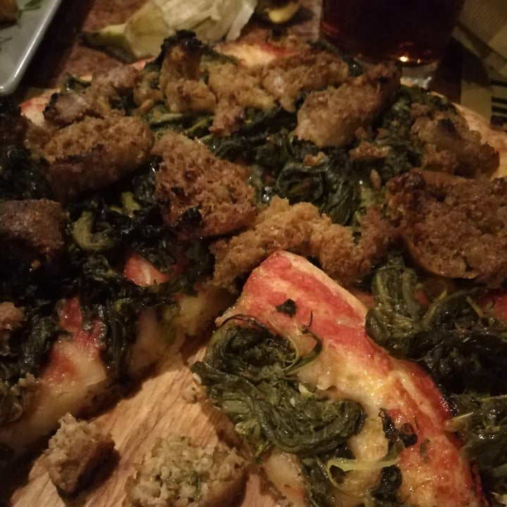 review photo of Birrificio Torino Pizza con salsiccia (vegan) e friarielli shared by @luca15n on 01 Jul 2022 - review