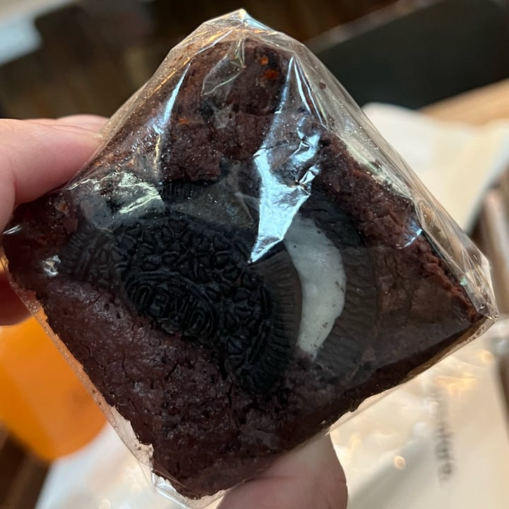 photo of Veg&Veg Brownie Oreo shared by @samrumble95 on  15 Nov 2022 - review