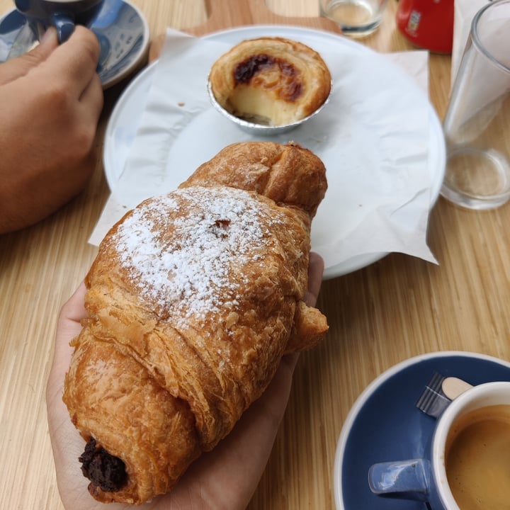 photo of Moko Veggie Café Croissant Matcha e Chocolate shared by @inesvi on  04 Sep 2021 - review