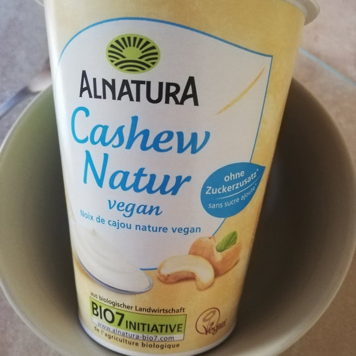 photo of Alnatura Joghurt Cashew Natur shared by @renatad on  18 May 2022 - review