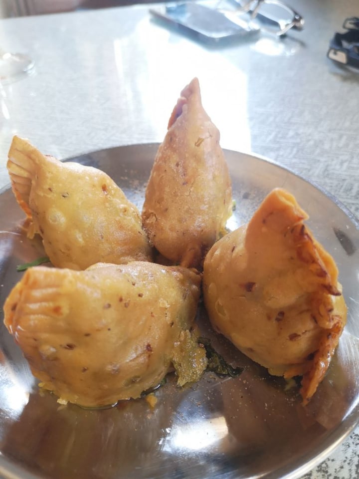 review photo of Restaurante Gold Indian Famosas Vegetales shared by @martavegan on 30 Nov 2019 - review